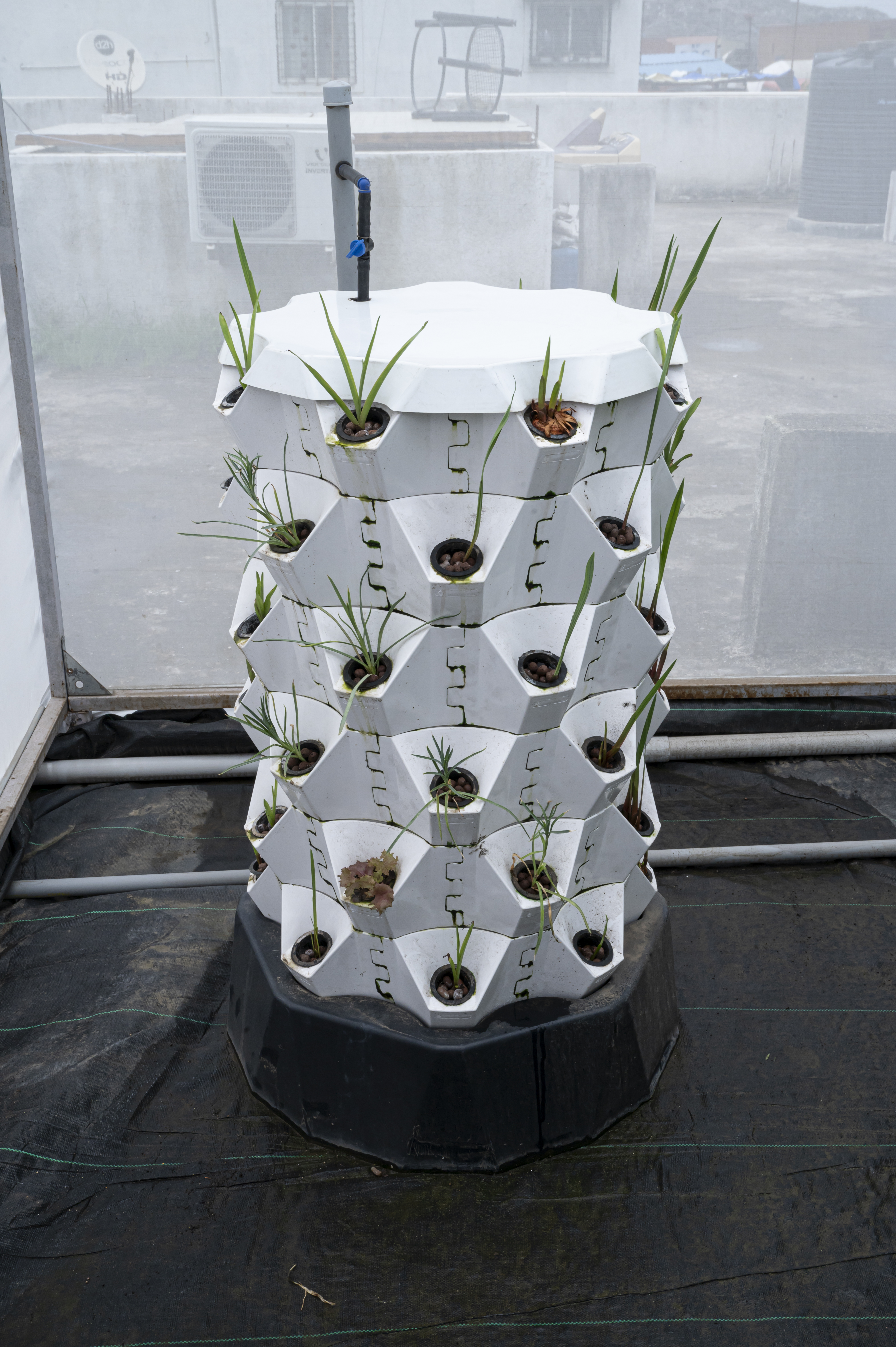 Hydroponic Grow Tower